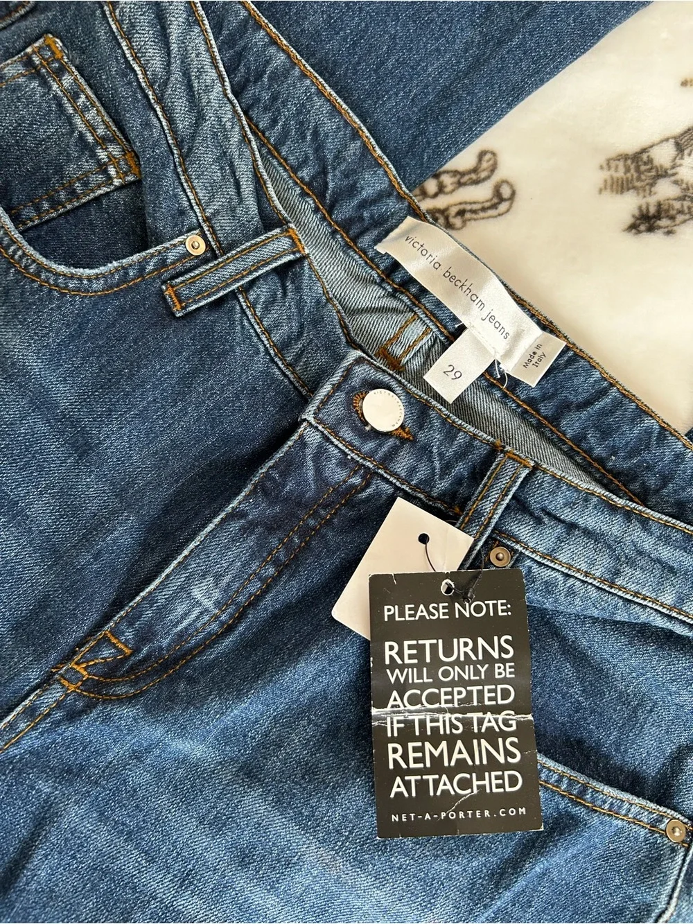 Victoria Beckham Jeans - Picture 2 of 4
